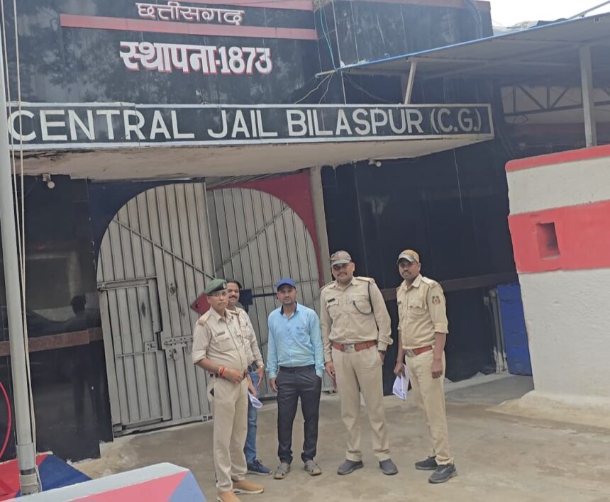 CG : जंगल की अवैध कटाई का आरोपी गिरफ्तार