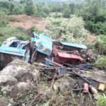 CG ACCIDENT BREAKING : कवर्धा में गहरी खाई में गिरा वाहन, 4 लोगों की दबकर मौत, 5 घायल