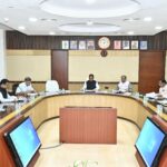 CG Cabinet Breaking : साय कैबिनेट की बैठक शुरू, मानसून सत्र समेत कई बड़े फैसलों पर लग सकती है मुहर 