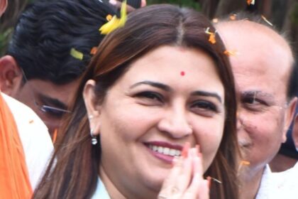 CG News : पंडरिया-इंदौरी को CM साय व डिप्टी CM अरुण साव की सौगात, युवाओं के लिए बनेंगे मिनी स्टेडियम – विधायक भवाना बोहरा ने जताया आभार